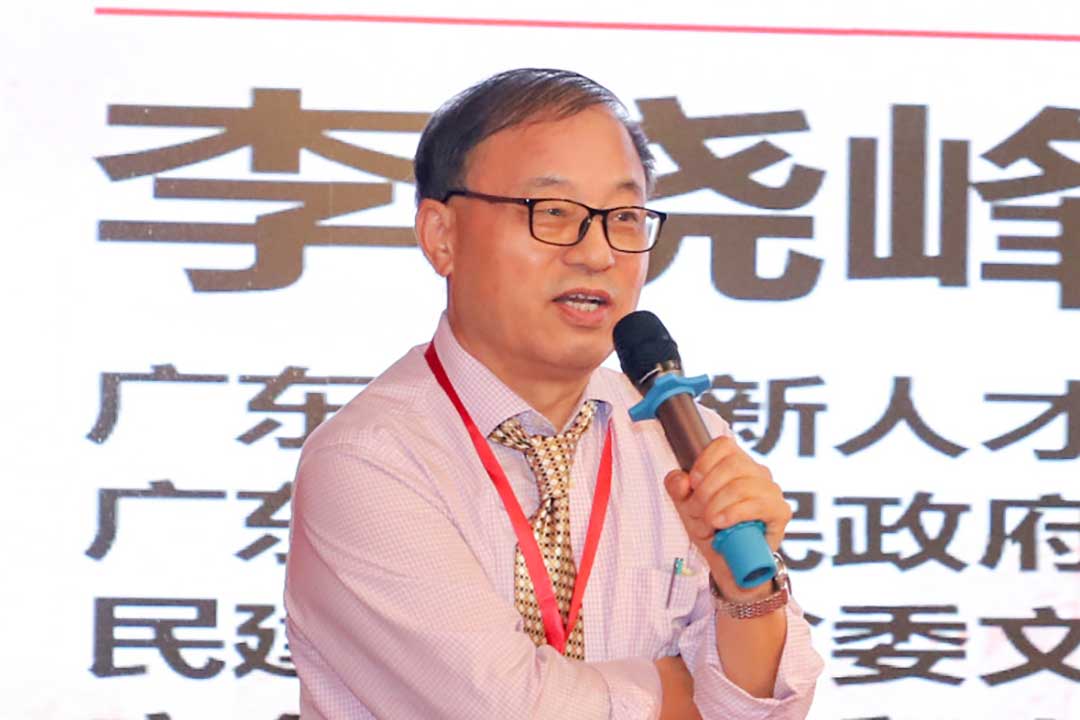 李晓峰.JPG